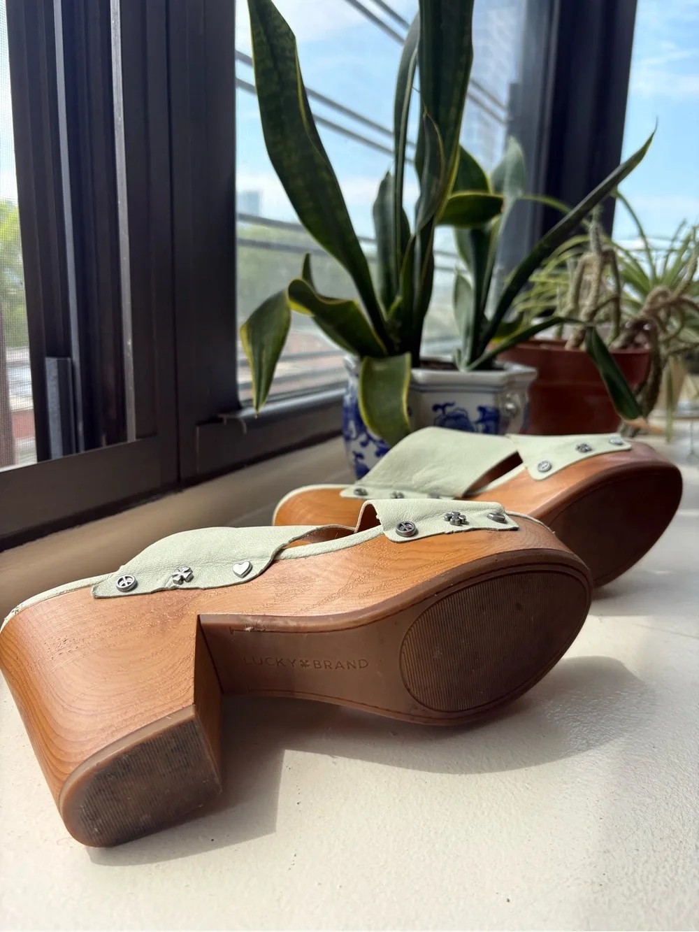 Lucky Brand Mint Green Leather Sandals with Wooden platform